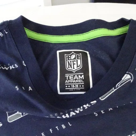 NFL Seattle Seahawks youth crewneck shirt. Size 18-20 Short sleeve. NEW - Picture 2 of 9